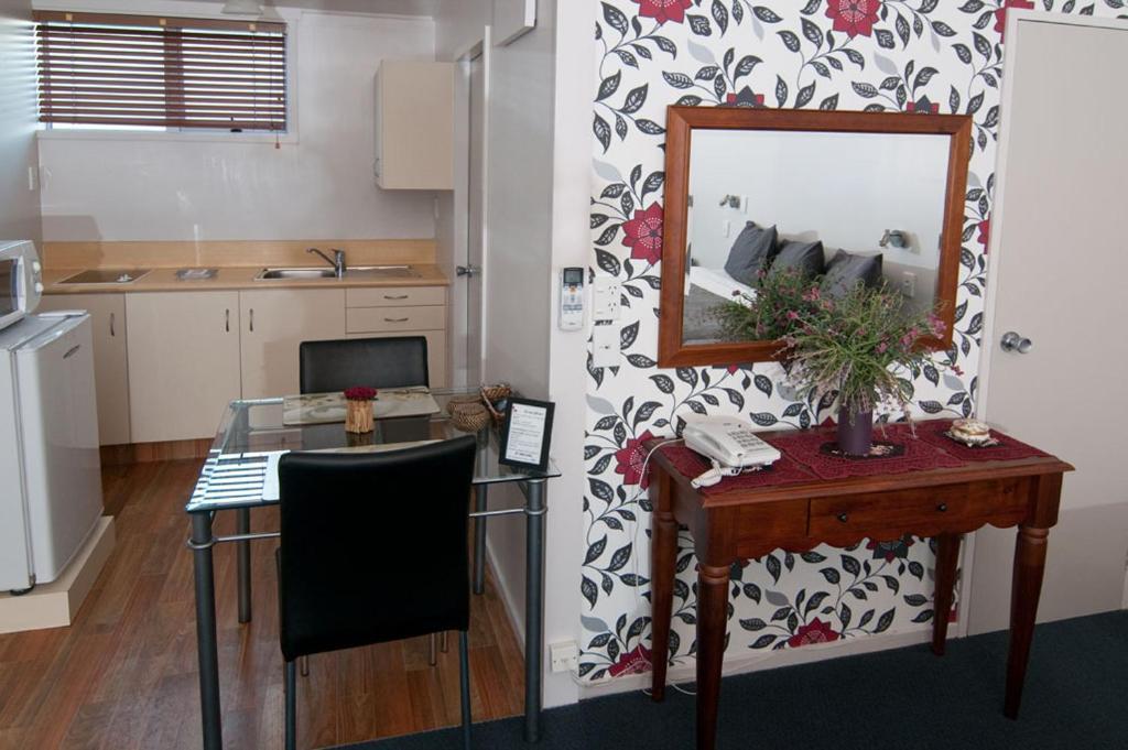 Broadway Motel & Miro Court Villas Matamata Ruang foto